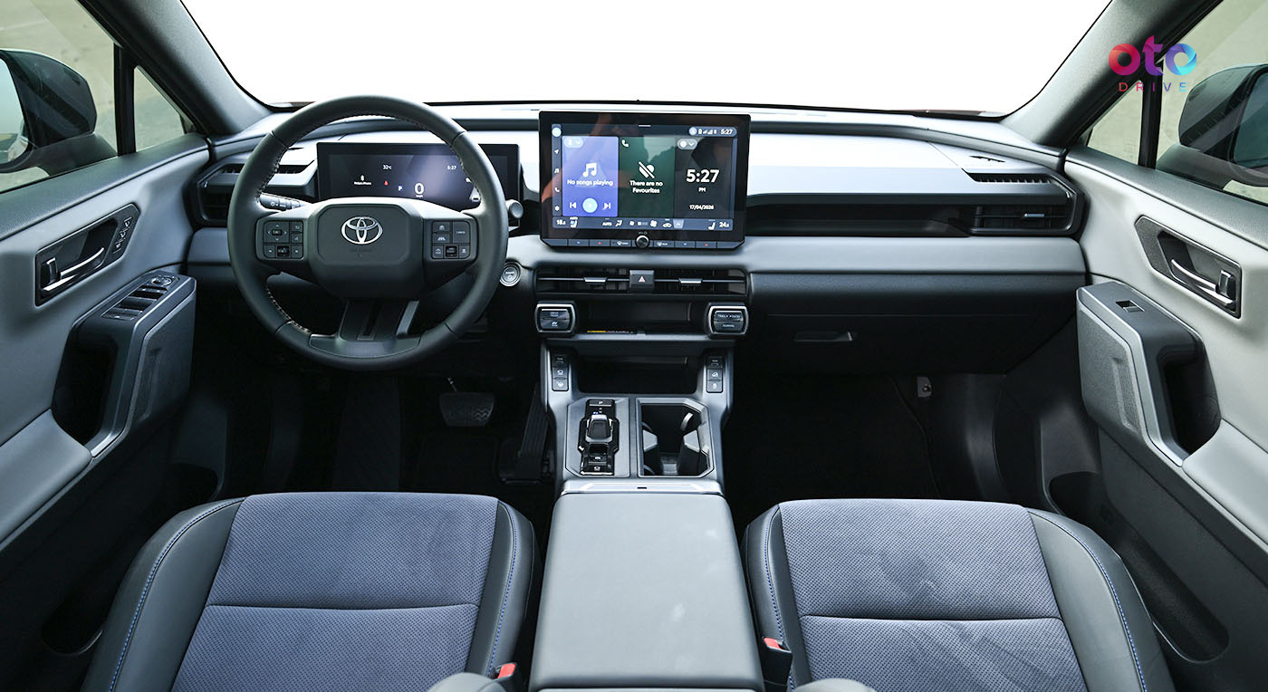 2026 Toyota RAV4 Hybrid VXR — article image